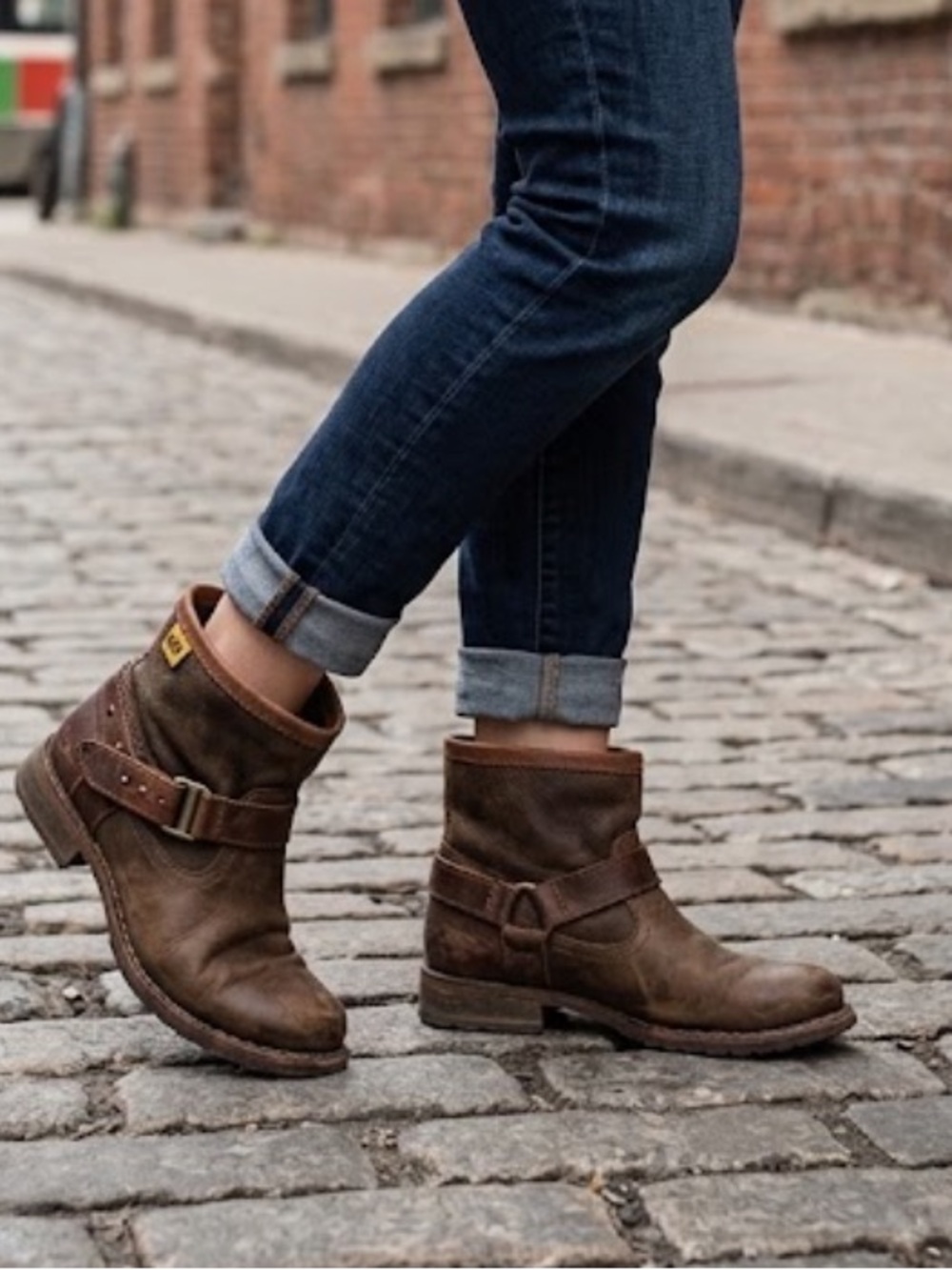 CAT by Caterpillar Footwear Brown Leather Ankle Booties | Size 8